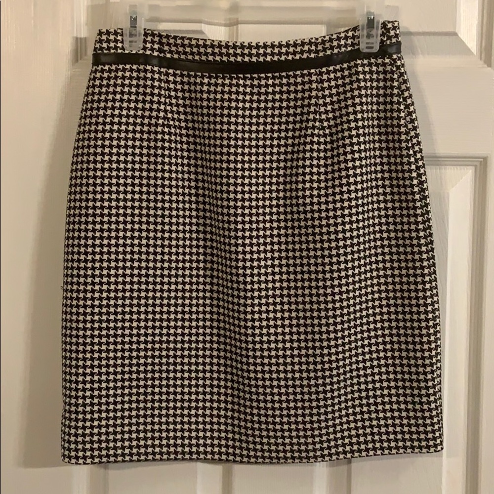 Pencil skirt